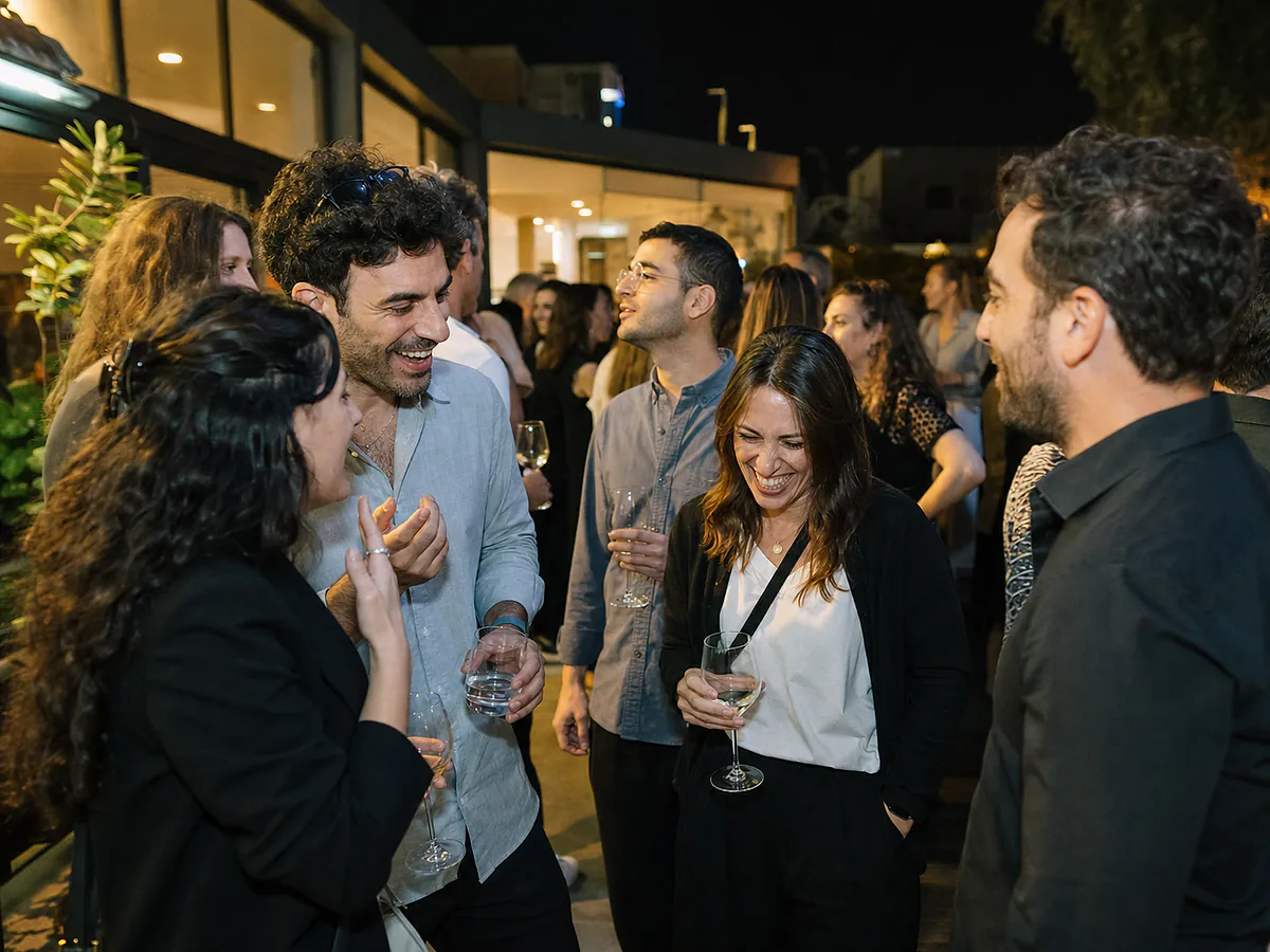אורחים באירוע חברה מעוצב